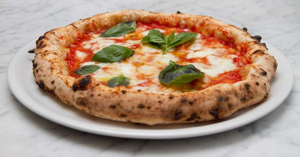 L’ACCADEMIA INSEGNA COME FARE LA PIZZA A NEW YORK