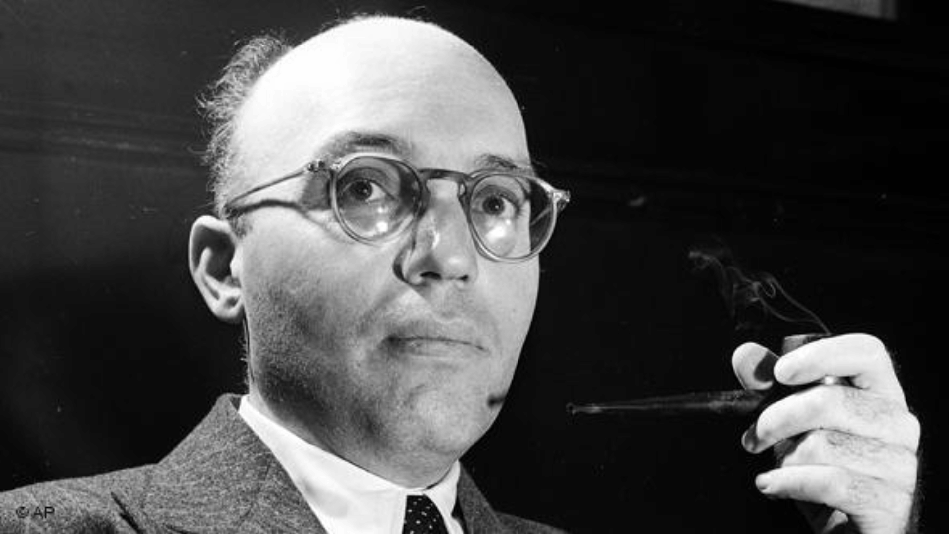MICROBIOGRAFIE IRRISPETTOSE. KURT WEILL                         